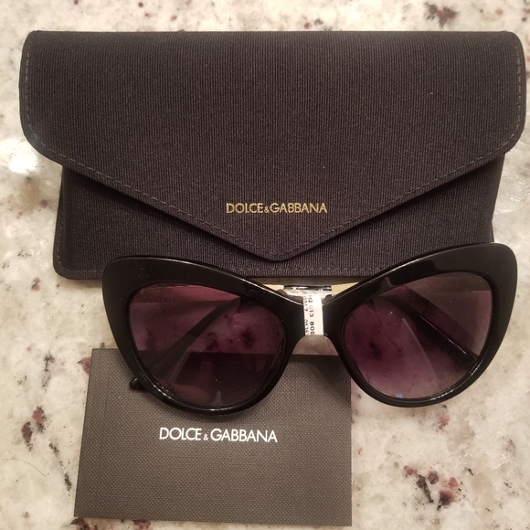Dolce and Gabanna Sunglasses - Picture 3 of 4